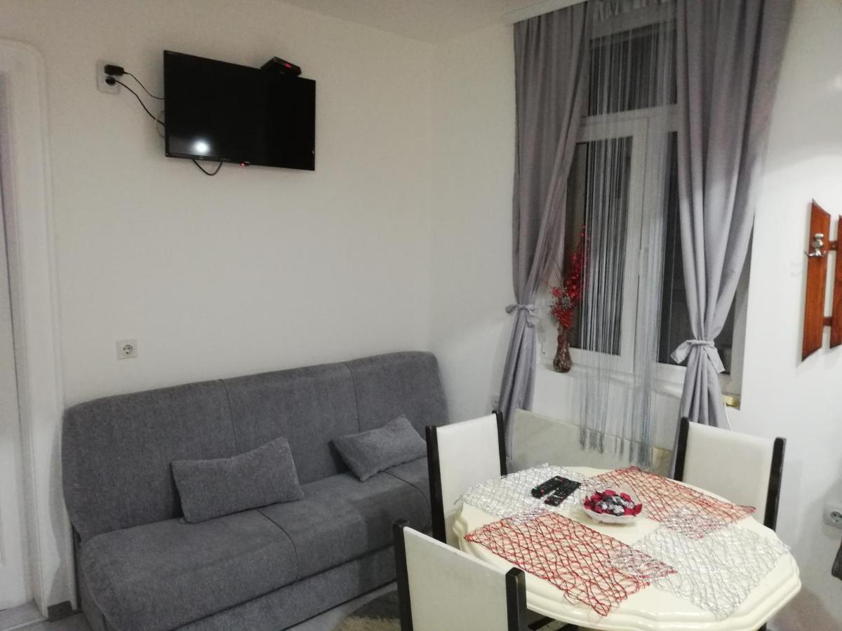 Andrina Sweet Home Ni Εξωτερικό φωτογραφία