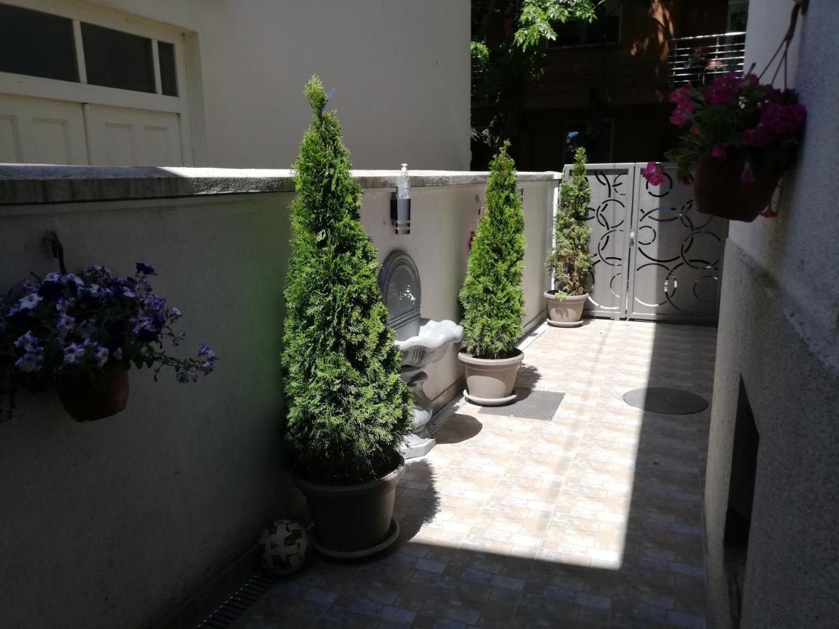 Andrina Sweet Home Ni Εξωτερικό φωτογραφία